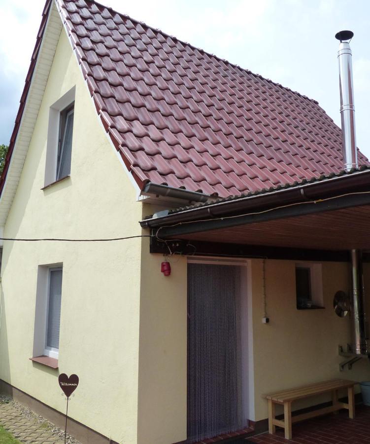 Ferienhaus Linke Fuhlendorf  Екстериор снимка